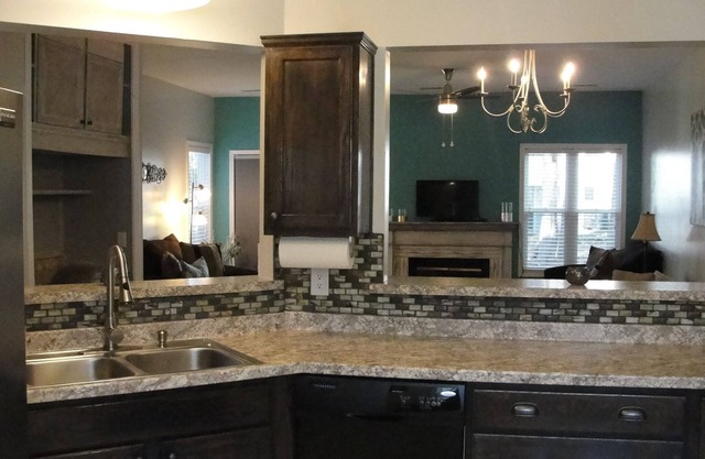 Close to PNC Arena, NC State, Duke, Chapel Hill, Downtown Raleigh & Cary