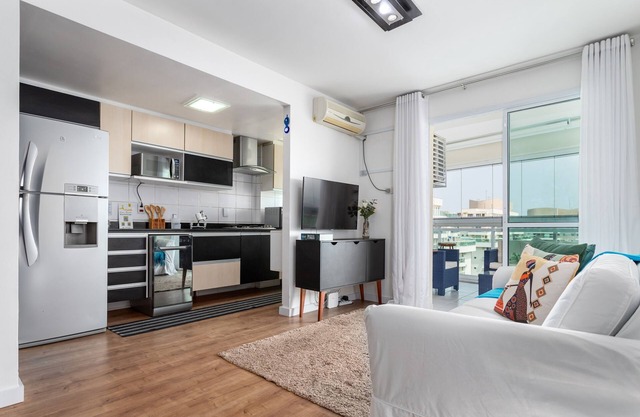 Close to the Olympic Park Well Located Sa1005