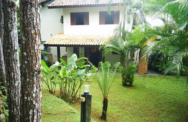 CLOSED SEA FRONT CONDOMINIUM HOUSE