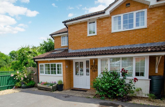 Cloudberry - Four Bedroom House, Sleeps 6