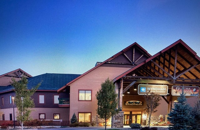 Club Wyndham Glacier Canyon One Bedroom Condo