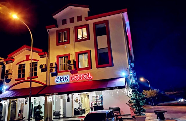CMN Hotel & Homestay