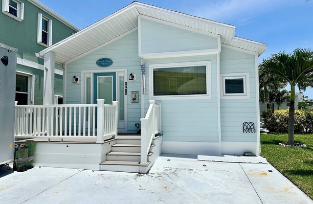 Coastal 1 Bedroom 1 Bathroom Beach House on Nettles Island Resort