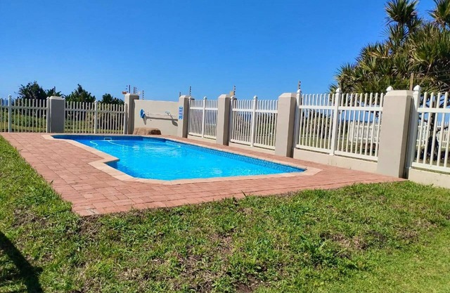 Coastal Bliss Awaits at Cassa Uvongo – Your Perfect Beachside Retreat!