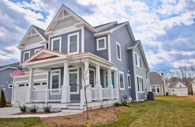 Coastal Club * 5BR Luxury Beach House w 3.5 Baths, * Sleeps 12