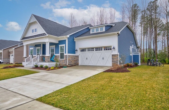 Coastal Club * 6BR Luxury House 18208 w 4 Baths and 3 Suites 18208SH - sleeps 14
