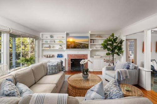 Coastal Elegance by the Shore