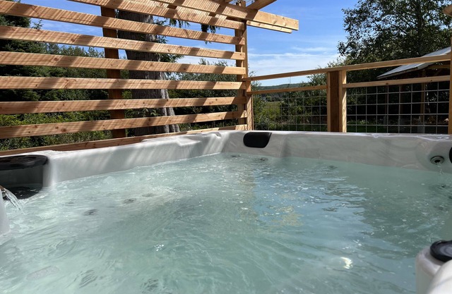 Coastal Getaway near Westport - Beach, Camp fires, Fishing, Family Reunions …