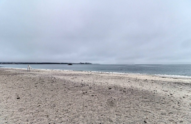 Coastal Getaway w/Porch, 2 Mi to Niantic Beach!