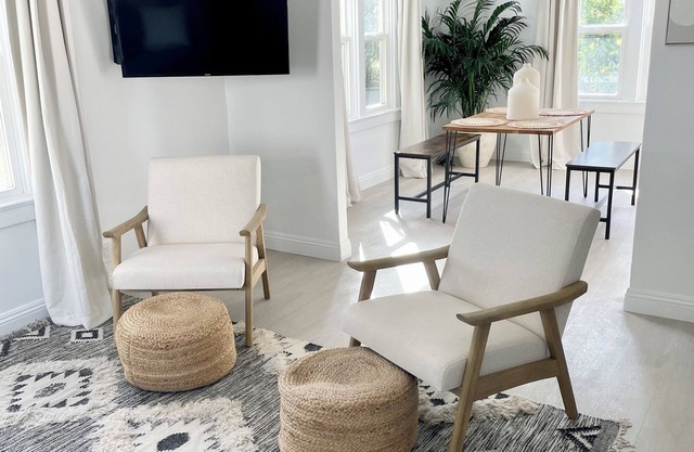 Coastal inspired unit in Downtown Culver City
