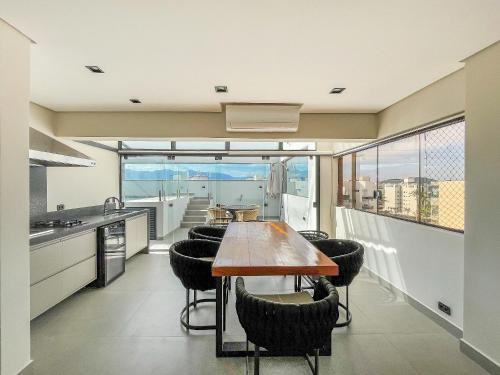 Cobertura Pé na Areia - Enxoval Completo Riviera