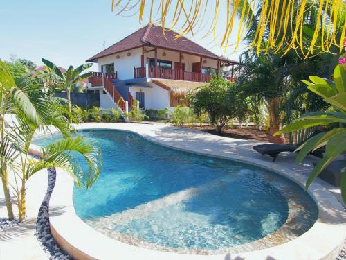 CoCo Breeze Spa Hotel