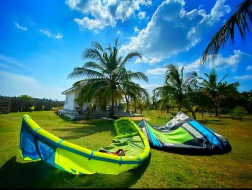 Coco Cabana- nearest to kitesurfing beach, cooking lessons, whale watching