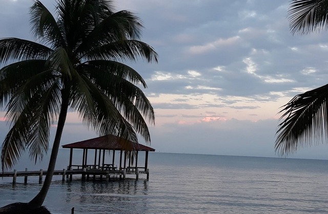 Coco's Beachfront Cabanas