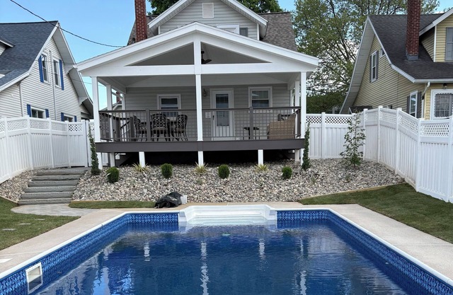 Cocoa Cottage with a Private in-Ground Pool
