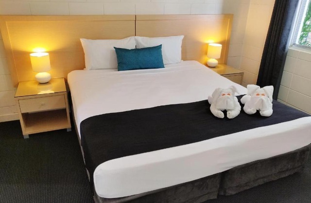 Coconut Grove Holiday Apartments