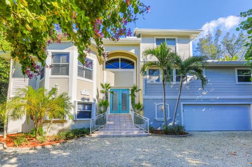 Coconut Palm House