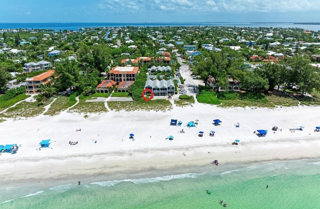 Holmes Beach 