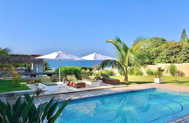 COCOTREE beach house