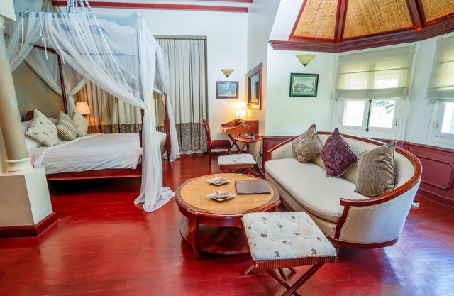 Cohen Glamping Tent, Hepworth, 3 Wooded Acres