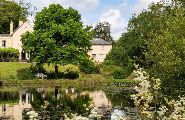 Colleton East Wing - Three Bedroom Villa, Sleeps 6
