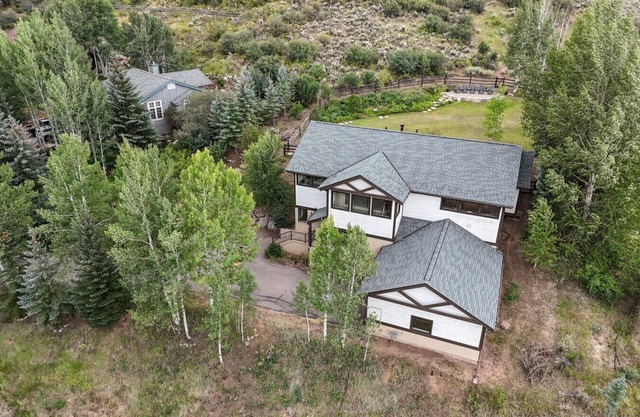 Colorado Mountain Getaway – 5BR/3BA, Hot Tub, Near Vail