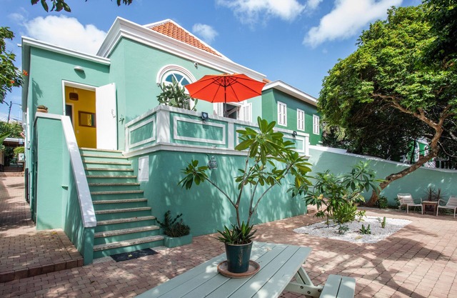 Colorful historical city apartment, Otrobanda, down town Willemstad