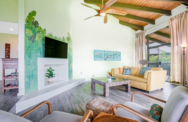 Colorful & open condo w/free WiFi, furnished deck, & shared pool - near golf