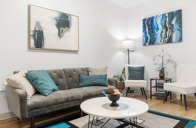 Columbus Modern Apartment