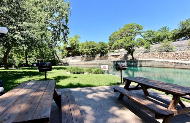 Comal River Condo 323 | Comal Riverfront | Remodeled