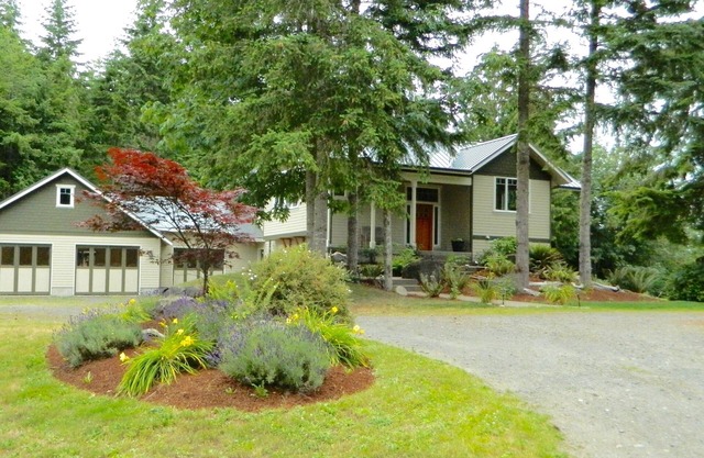 Come Experience Our Country Home Where Kids Entertain Themselves.