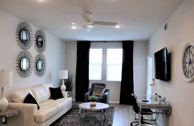 Come get some California Love