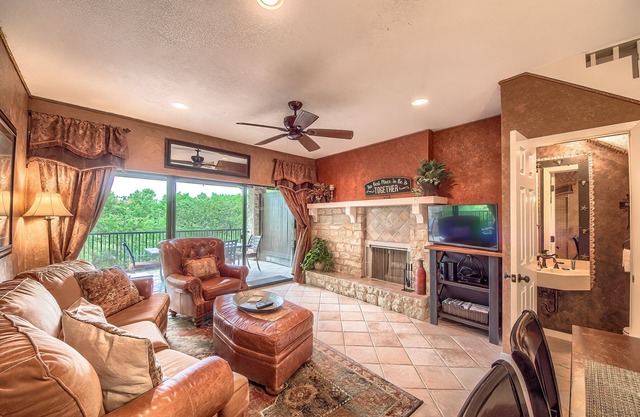 Come Stay at the Beautiful River Haus at Camp Warnecke Estates!