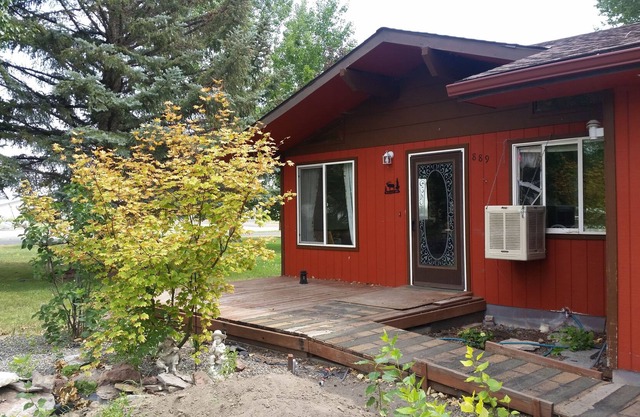 Come visit and stay in Grandpa's House