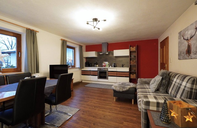 Comfort apartment on the Zugspitze in a great location with a beautiful mountain view!