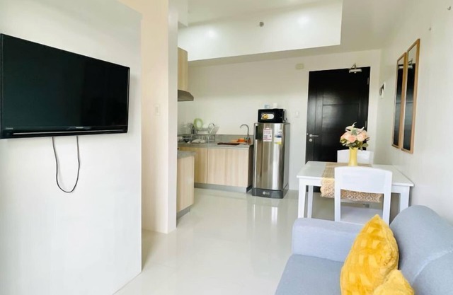Comfort & Convenience: Studio Condo in Iloilo