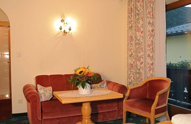 Comfort Double Room "Alpenrose" - Hotel Neuwirt