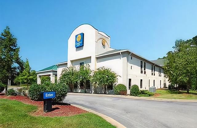 Comfort Inn Apex - Holly Springs