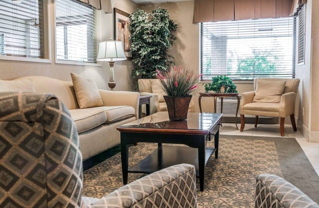 Comfort Inn Utica