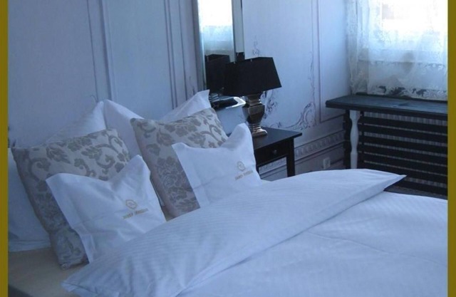 Comfort Room 2 - Goldner Engel, Restaurant - Hotel - Butcher