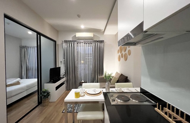 Comfort space at the middle of Nimmanhaemin Town area🏢🌲 Chiangmai