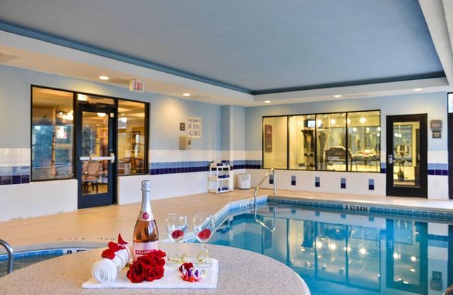 Comfort Suites near MCAS Beaufort