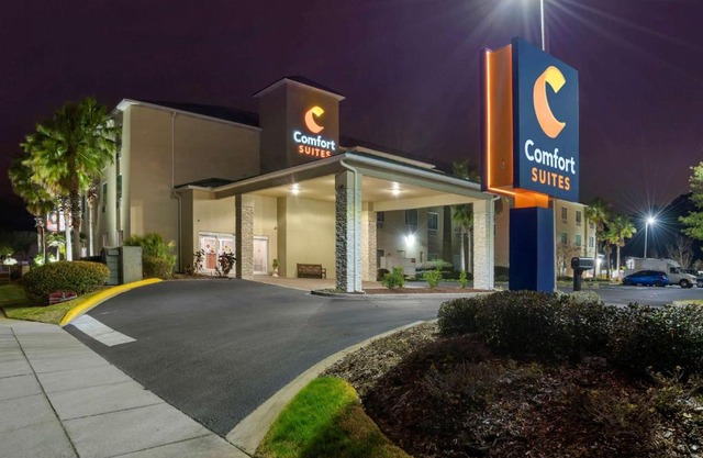 Comfort Suites Niceville Near Eglin Air Force Base