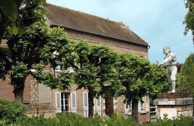Comfortable 19th Century House, Less Than 1.30 From Paris - Sergines-Burgundy