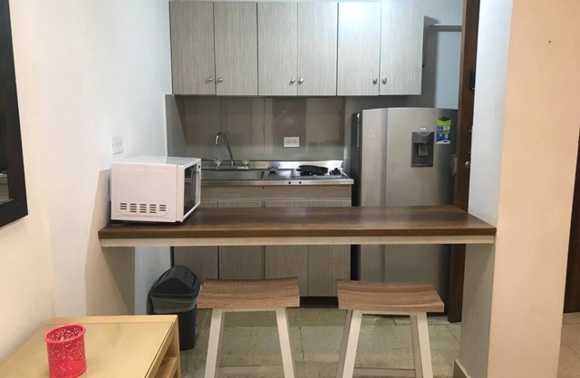 Comfortable 2 Bedroom 2 Bathoom apartment