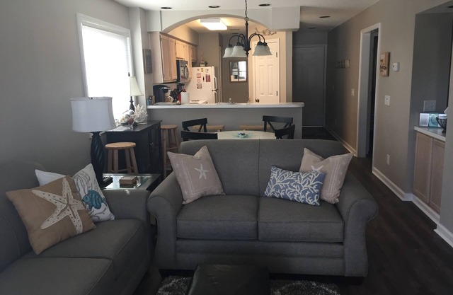 Comfortable 2BR - 2BA Cherry Grove Beach Condo at Tilghman Shores