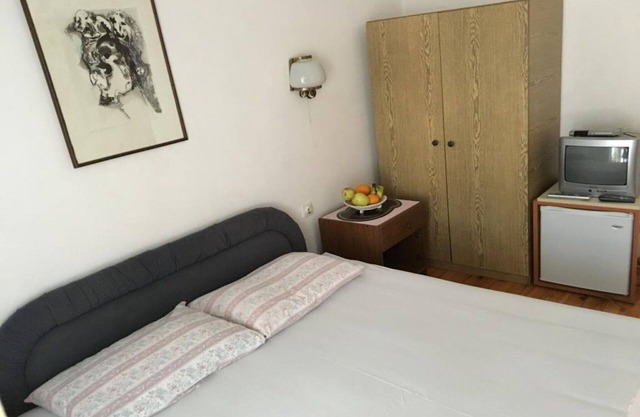 Comfortable Budva Rooms - Double Room 2