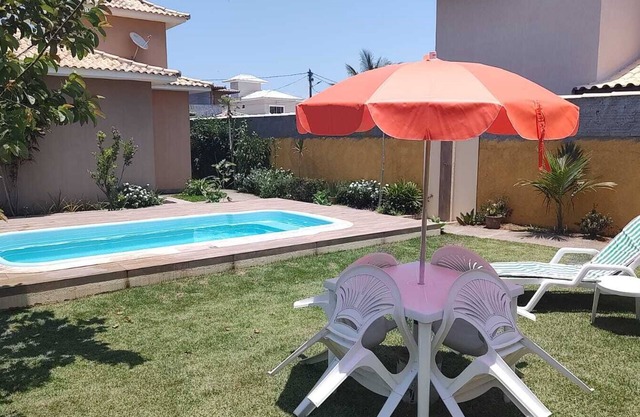 Comfortable house in gated community - near Caravelas beach