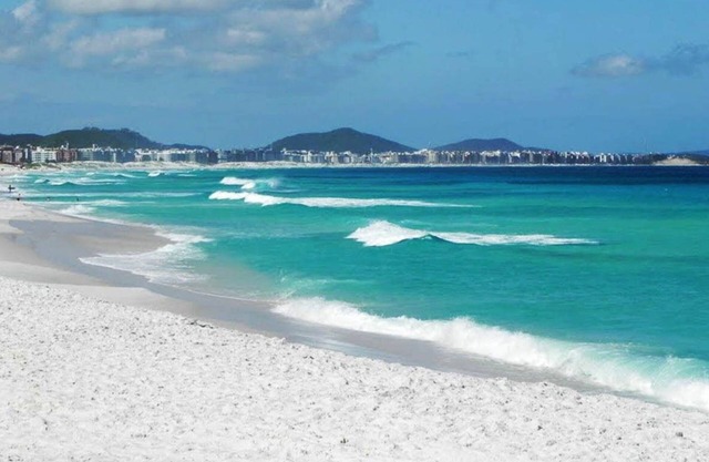 COMFORTABLE COLD CABLE CENTER DUPLEX 2 BEDROOMS EASY ACCESS TO THE BEACH OF THE FORT