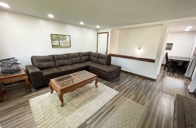 Comfortable Gonzaga unit close to downtown Spokane